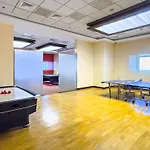 Vayk - Spacious 2 Bedroom Apartment In Dubai Marina