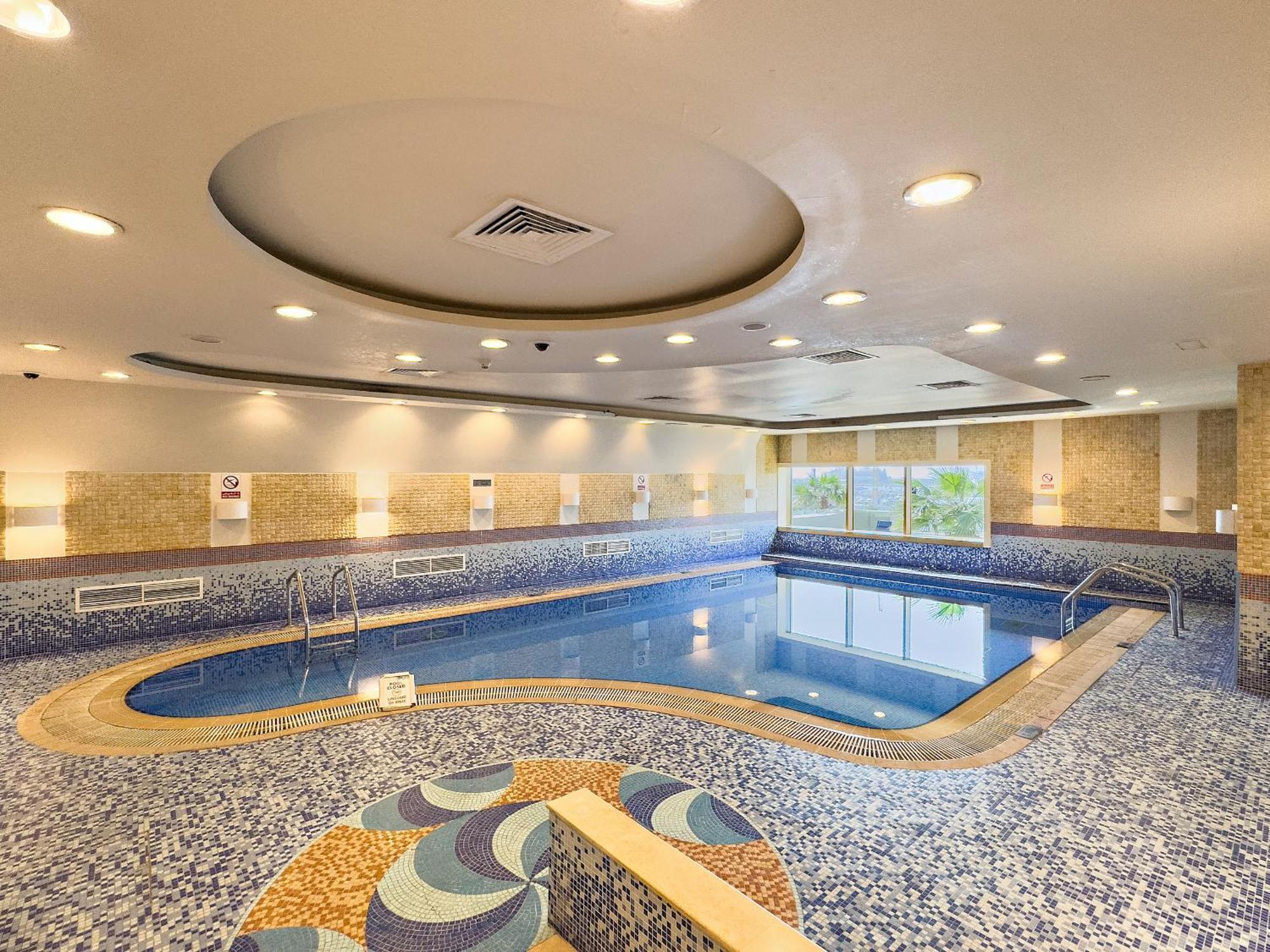 Vayk - Spacious 2 Bedroom In Marina Apartment
